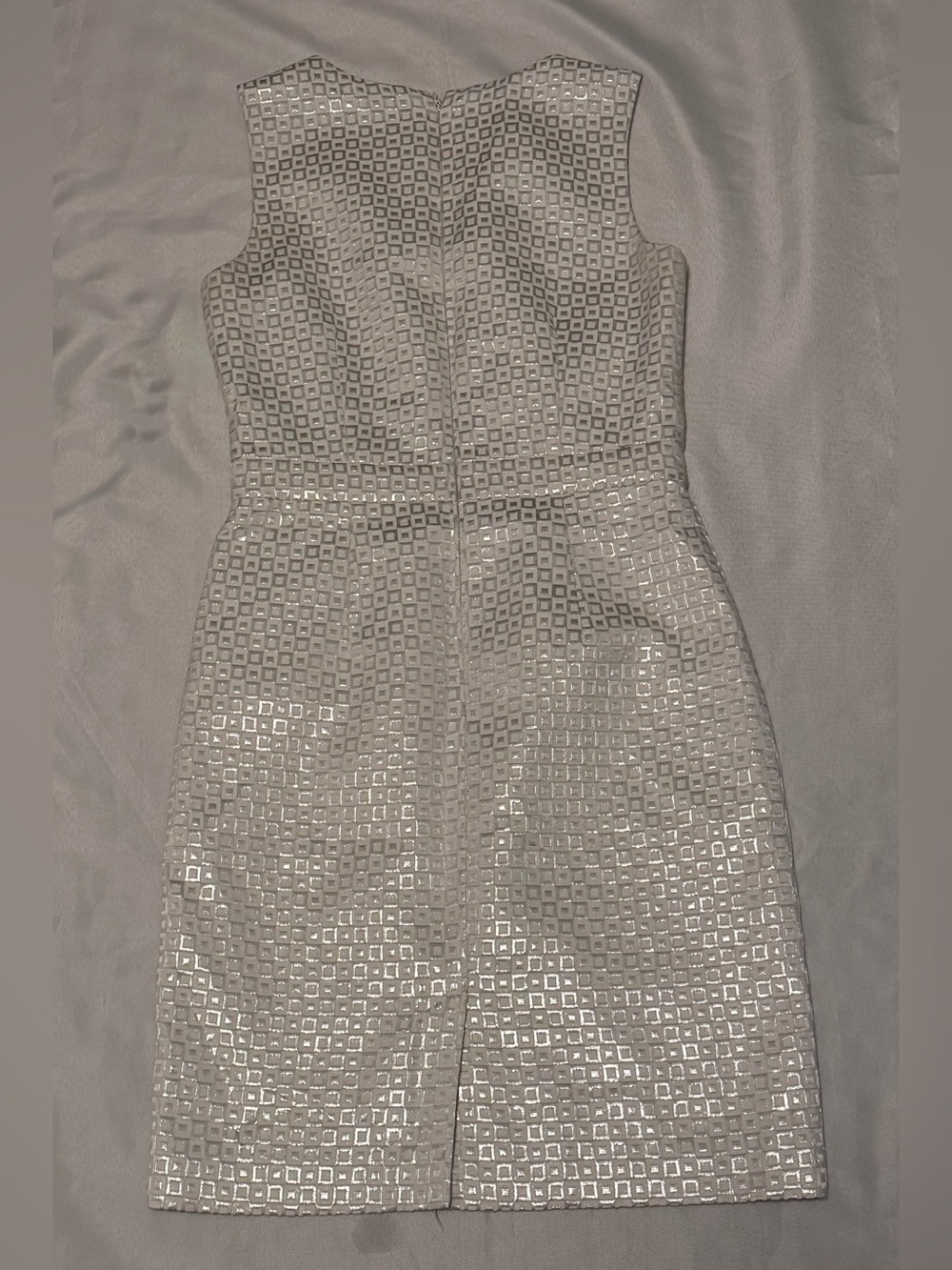 Banana Republic sleeveless sheath dress ivory silver jacquard tile pattern Sz 2 - Picture 2 of 3